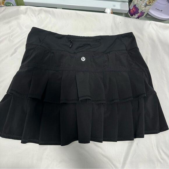 Black Lululemon Pace Setter Skirt - Picture 3 of 3
